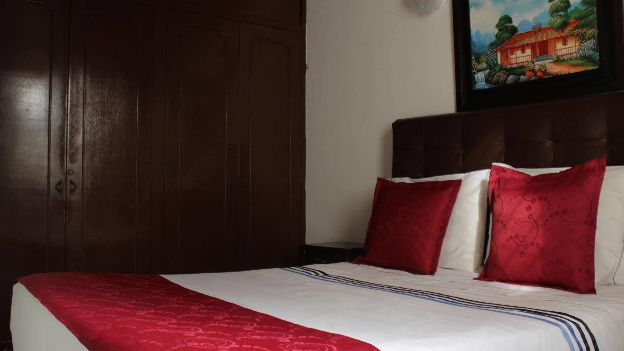 Hostel Av Suba 116 Bogota Ngoại thất bức ảnh